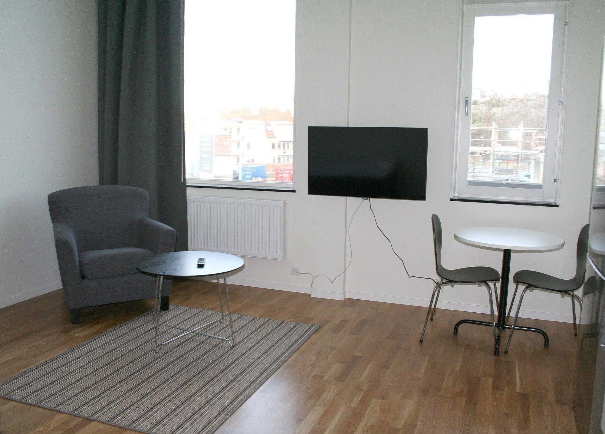Hotel Torslanda Goteborg Esterno foto
